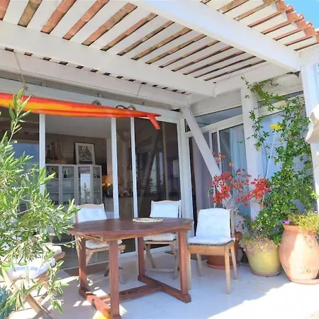 Front Beach Penthouse * Èze