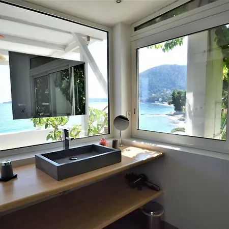 Front Beach Penthouse