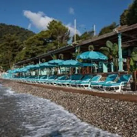 Front Beach Penthouse Apartamento *
